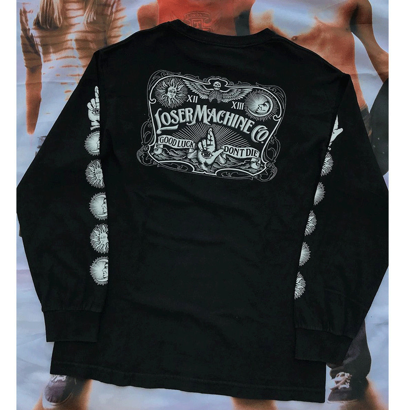 (คลังสินค้าพร้อม)Vibe Harajuku Street อินเทรนด์ Cool West Coast รูปแบบผู้ชายผู้หญิงฤดูใบไม้ร่วงเสื้อยืดแขนยาวสไตล์ใหม่ Tren