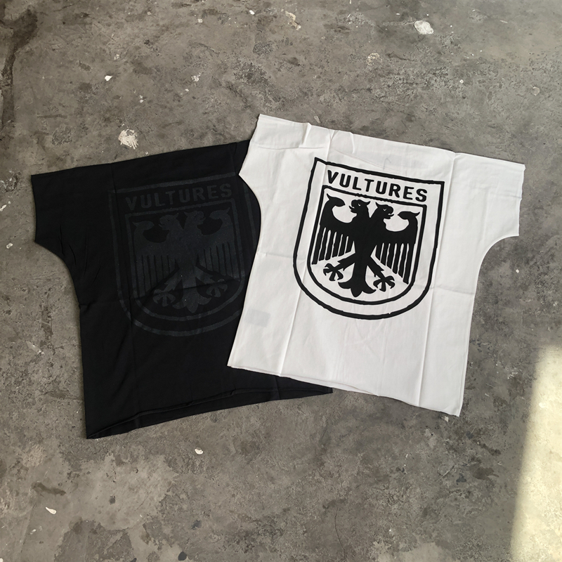 Ye DONDA Kanye West Vultures Vintage พิมพ์ Casual ผ้าฝ้าย 100% หลวมเสื้อยืดขนาดใหญ่สําหรับชาย