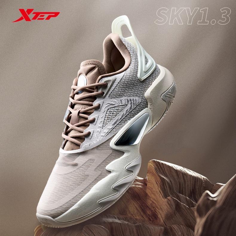XTEP SKY1.3 รองเท้าบาสเก็ตบอล เทคโนโลยีเหนียวนำสมัย อัพเพอร์ ACE Super Critical และส้นล็อก.OUTFIELD