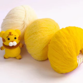 DUWEN ไหมพรมขนสัตว์ 3ply 40กรัม เหมาะสำหรับ ถัก ผมตุ๊กตา