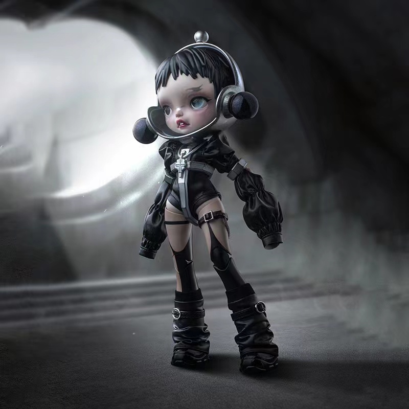 Pop Mart SKULLPANDA SKULLPANDA Dark Star 1/6 ตุ๊กตาเคลื่อนย้ายได้ Big Baby Collection Figure