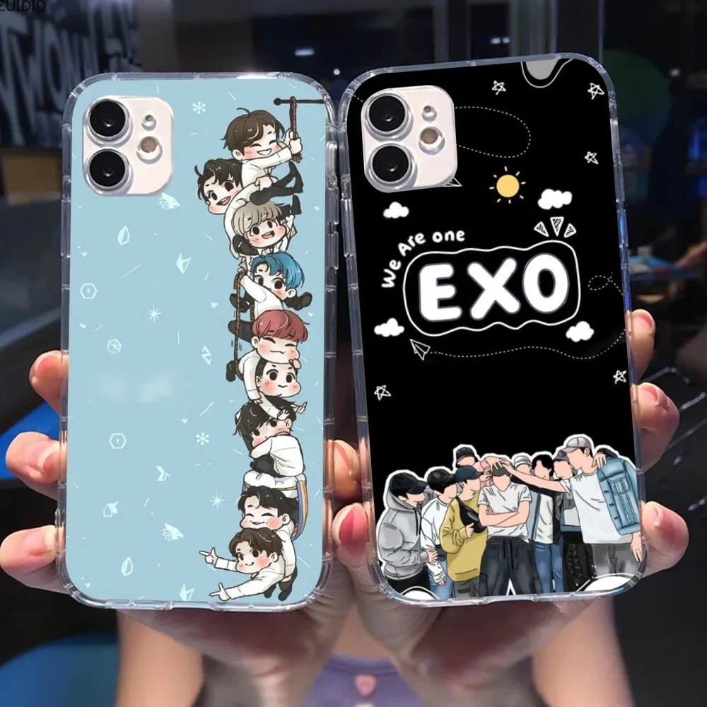 Kpop EXOน่ารักโทรศัพท์มือถือสําหรับiPhone 15 14 13 12 11 XS X 8 7 6 Plus Mini Pro Max SE 2022 Clearฝาครอบโทรศัพท์Funda