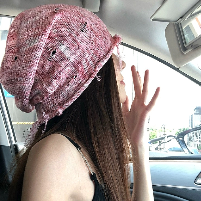 ไล่ระดับสีถักเป่าโถวเย็นหมวกอินเทรนด์ฉีกย้อนยุคสไตล์ญี่ปุ่น ผู้มีอิทธิพล ถนนกองหมวกแสดงใบหน้าฤดูใบไม้ผลิขนาดเล็กฤดูร้อนคุมขังหมว