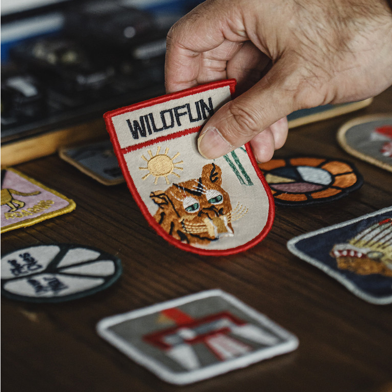 Maden เครื่องมือที่ทันสมัย Retro เย็บปักถักร้อย Velcro Badge สนุกอุปกรณ์เสริมป้ายผ้าสติกเกอร์หน้าอกป้ายตกแต่ง All-Match เหรียญ