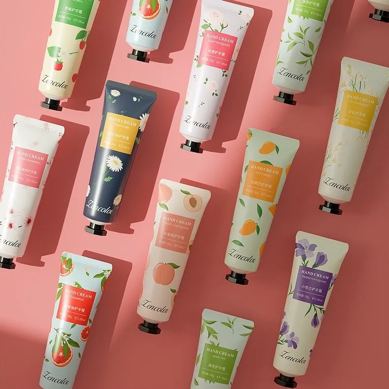 ครีมทามือ   hand cream   ออร์แกนิค สกัดจากธรรมชาติ กลิ่นหอมอ่อนๆ สำหรับทามือ ให้นุ่ม เนียน ครีมทามืออร์แกนิค