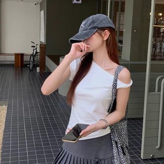 Bella Shop 🌻เสื้อยืดสไตล์เกาหลี💕รออกแบบความรู้สึกไหล่เฉียงเซ็กซี่แขนสั้น✨✨สุภาพสตรีฤดูร้อนความรู้สึกแฟชั่นแขนสั้น