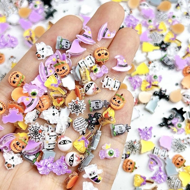 สติกเกอร์ฮาโลวีนขนาดเล็ก 3D Charms เรซิ่นเล็บอุปกรณ์เสริม Patch
