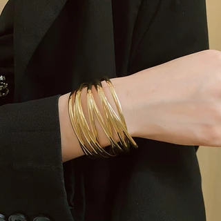 ยุโรปและอเมริกาโลหะข้ามหลายชั้นเปิดสร้อยข้อมือซอกการออกแบบสร้างสรรค์ความรู้สึกสร้อยข้อมืออารมณ์แสงหรูหราความรู้สึกสูงของเครื