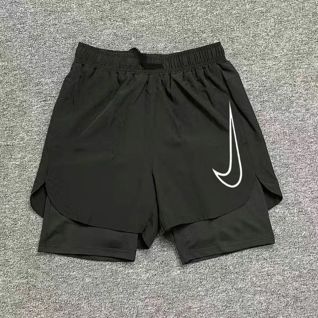 วิ่งว่ายน้ําติดตามและกางเกงขาสั้นภาคสนาม Quick-Drying Sports Training Three-Point Anti-Ex