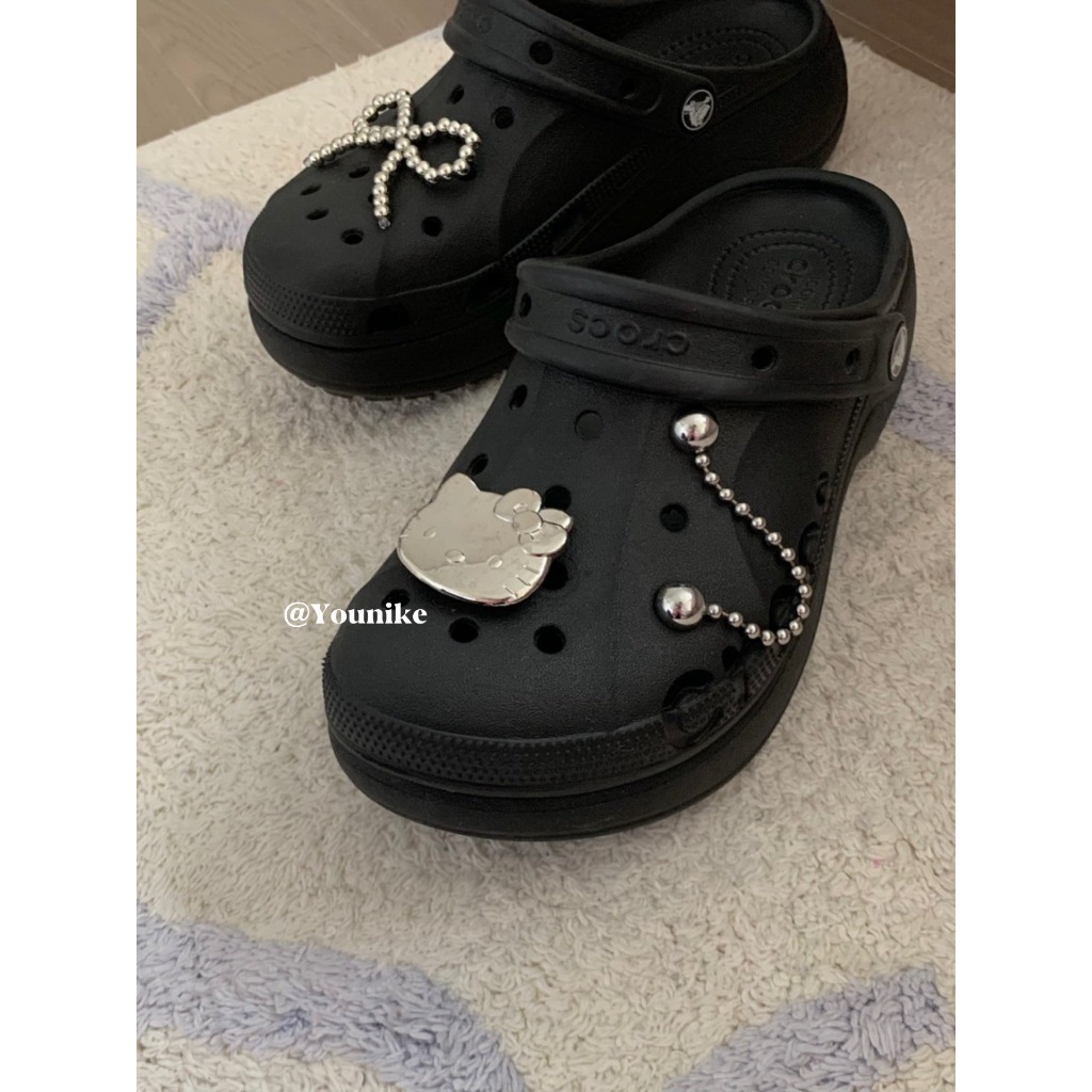 เกาหลีอินซอกสไตล์ใหม่ลูกปัดหลุมรองเท้าหัวเข็มขัดลูกปัดรองเท้าดอกไม้ croce อุปกรณ์ตกแต่งโลหะรองเท้าแมวอุปกรณ์เสริมรองเท้าหัวเข็มขัดเกาหลี diy แฟชั่นที่ไม่ซ้ํากันรองเท้าแต่ง