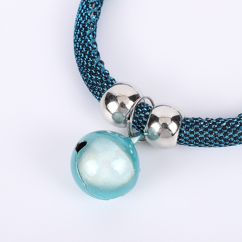 ปลอกคอสัตว์เลี้ยงรูปแบบใหม่ มีกระดิ่ง ปรับได้ หลายสี ปลอกคอกระดิ่งสุนัขขนาดเล็กลูกแมว