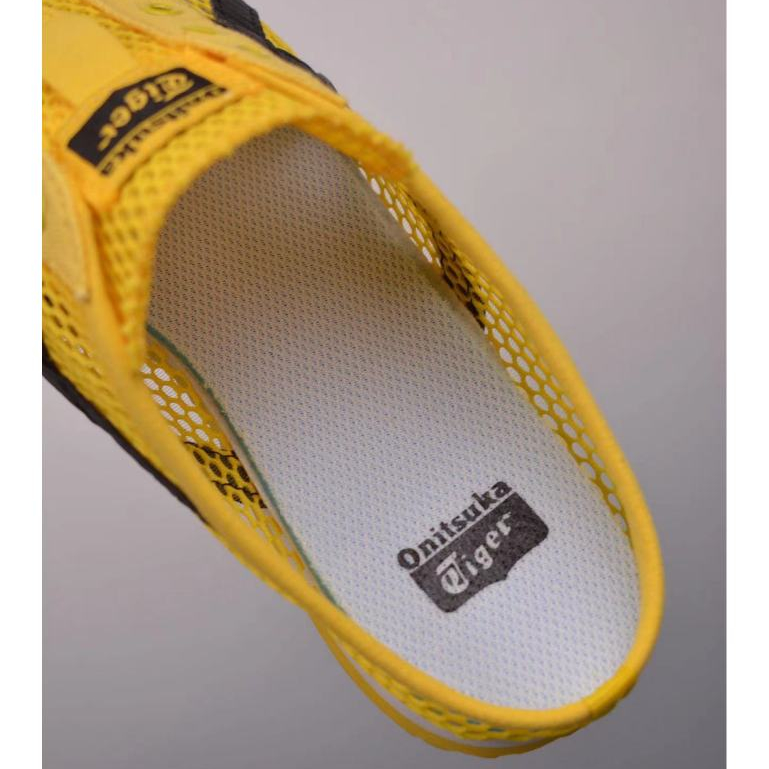 Onitsuka Tiger ฤดูร้อนครึ่งสนับสนุนตาข่ายระบายอากาศ One-Pedal ผู้ชายผู้หญิงสไตล์เดียวกันรองเท้าขี้เกียจรองเท้าชายหาดรองเท้าแตะรองเท้าลําลอง Bruce Lee Y