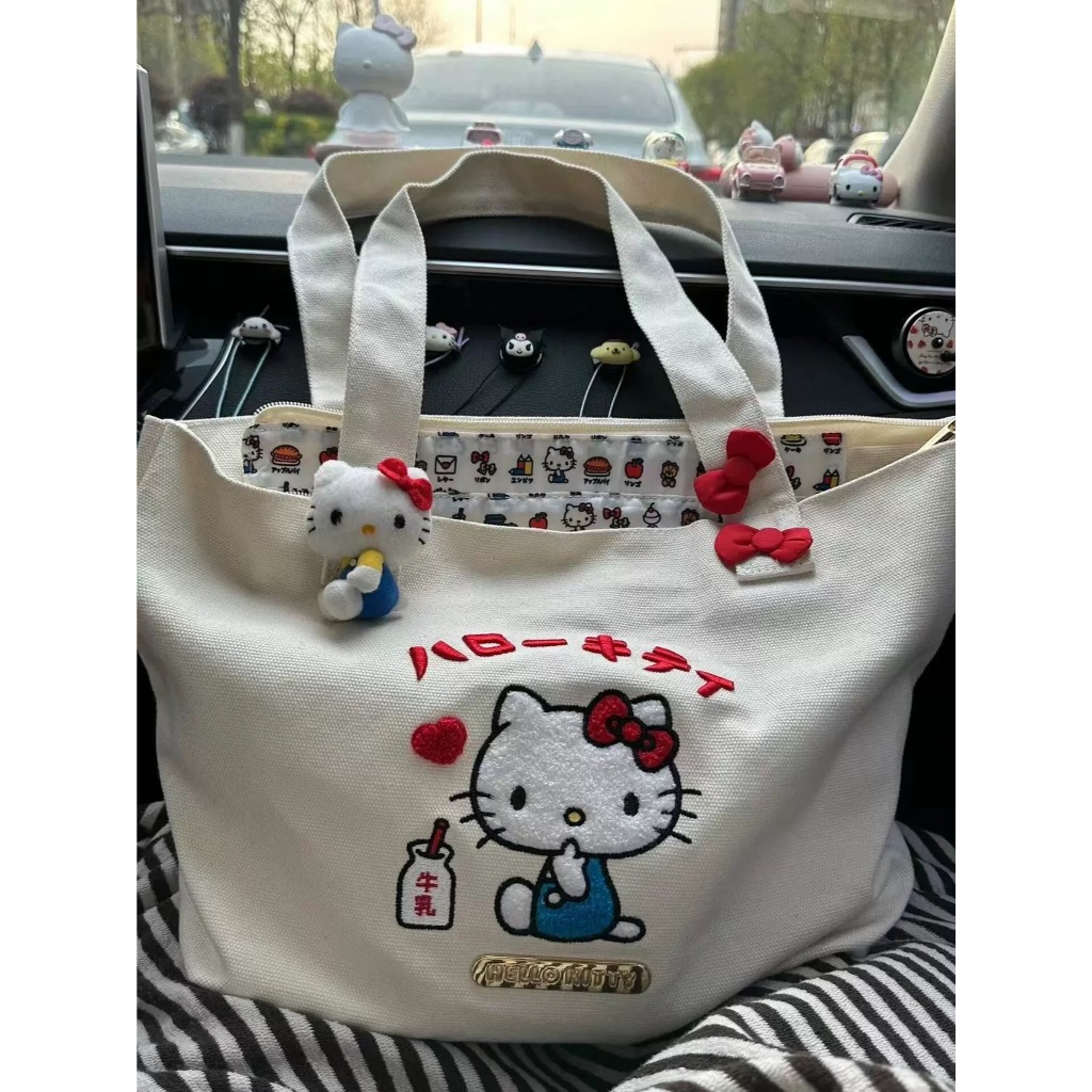 Hello Kitty น่ารักปักผ้าใบกระเป๋าสะพายมือถือความจุขนาดใหญ่กระเป๋าช้อปปิ้งแบบพกพา Tote Bag