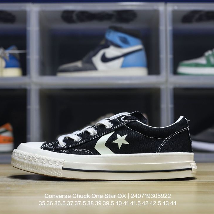 Converse Chuck One star OXSuede Black One star series classic low top retro suede อเนกประสงค์รองเท้าวัลคาไนซ์