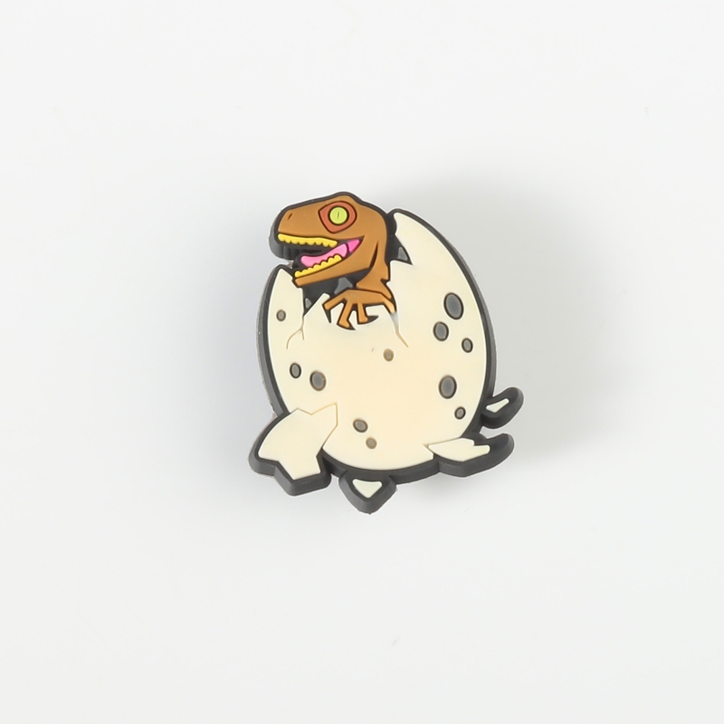 Crocs Carlo Chi รองเท้าอุปกรณ์เสริมตกแต่งหัวเข็มขัดการ์ตูน Zhibixing Jurassic Park ไดโนเสาร์ Series รองเท้าดอกไม้