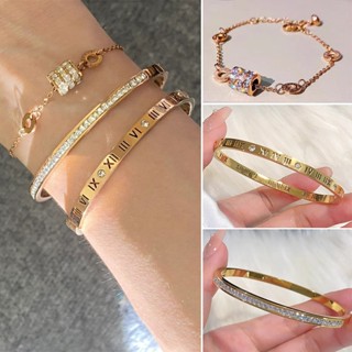 ชุดเครื่องประดับสำหรับผู้หญิง ประกอบด้วยสร้อยข้อมือและเข็มขั…