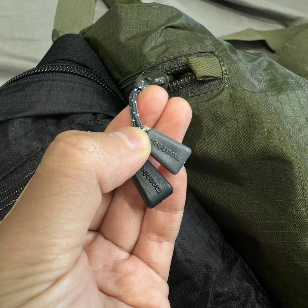 Montbell Pocketable Light กระเป๋าสะพายปฏิบัติ Ultra-Lightweight Messenger กระเป๋าพับเก็บกลางแจ้งกันน้ํา 70D ไนลอน Tear-Resistant ผ้ายูรีเทนเคลือบ All-Match ไหล่เดียวผู้ชายผู้หญิงคู่
