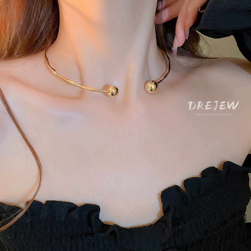DREJEW เดรช ลมหนาวรอบบิดเปิดปกยุโรปและอเมริกาข้ามพรมแดนที่เรียบง่ายระดับไฮเอนด์เค้นคออารมณ์ออกแบบเครื่องประดับ