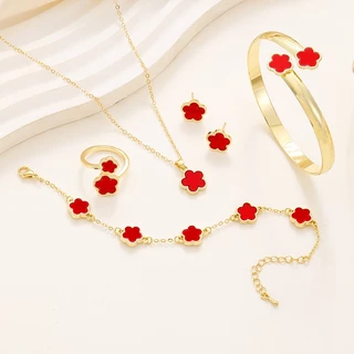 5 ชิ้น/เซ็ตแฟชั่นสีดํา Clover สร้อยข้อมือกําไลข้อมือสร้อยคอแหวนต่างหู 18k Gold Plated Parthenocissus หญ้า Lucky สร้อยข้อมือชุดเครื่องประดับสําหรับผู้หญิงเกาหลี