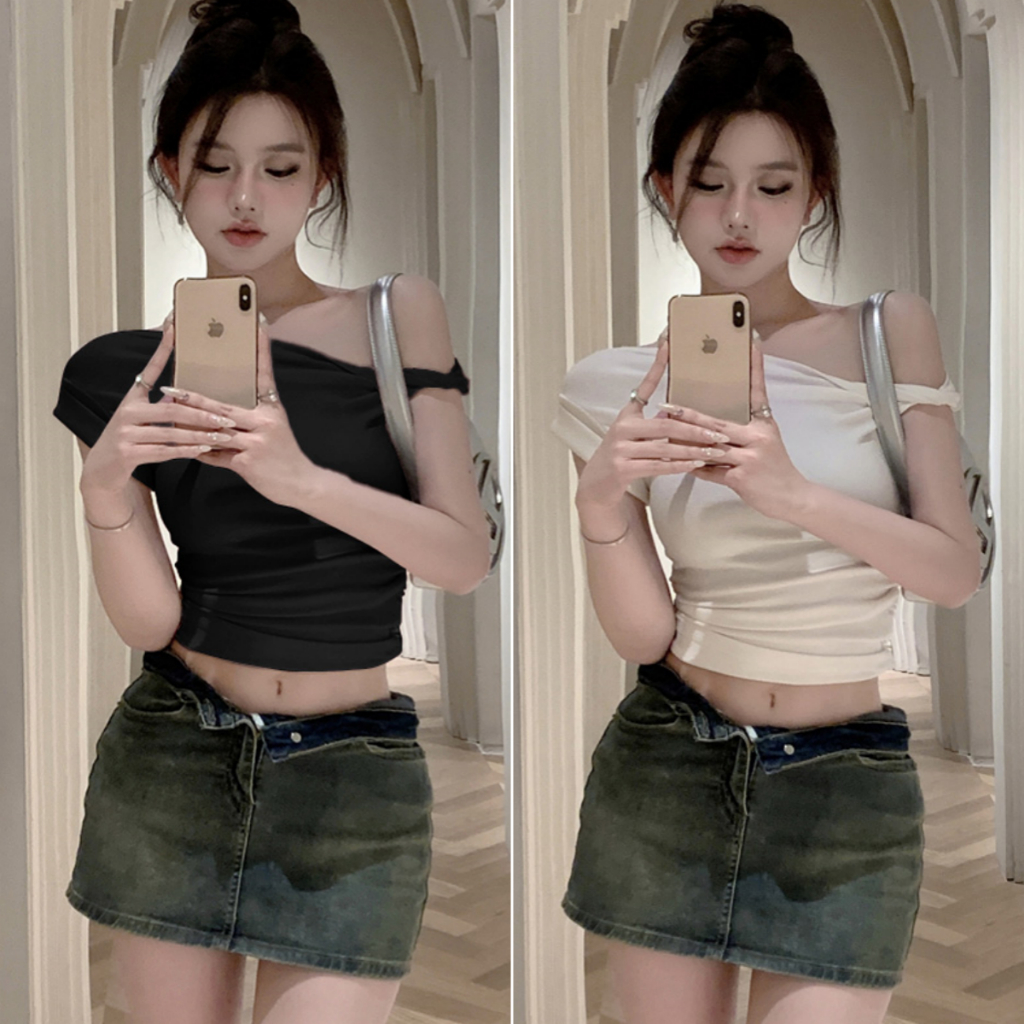 Betty house🌸พร้อมส่ง เสื้อครอปผู้หญิง ผ้ายืดรัดรูปสั้น เสื้อยืดรัดรูปเซกซี่ แขนสั้นปาดไหล่ ดีไซน์จีบ รุ่นใหม่ล่าสุด