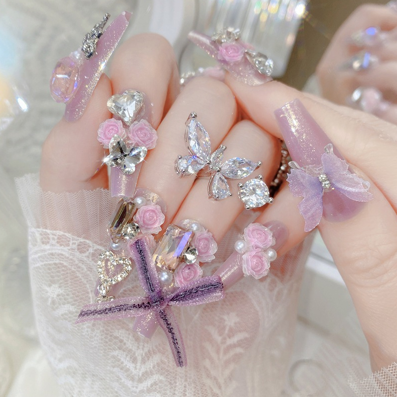 ใหม่ล่าสุด เล็บปลอมสำเร็จรูป พร้อมติด งานอะไหล่ สวยๆ เล็บเจลสำเร็จรูปกันน้ำ ติดดอกงาน เจ้าสาว พร้อมกาวน้ำ
