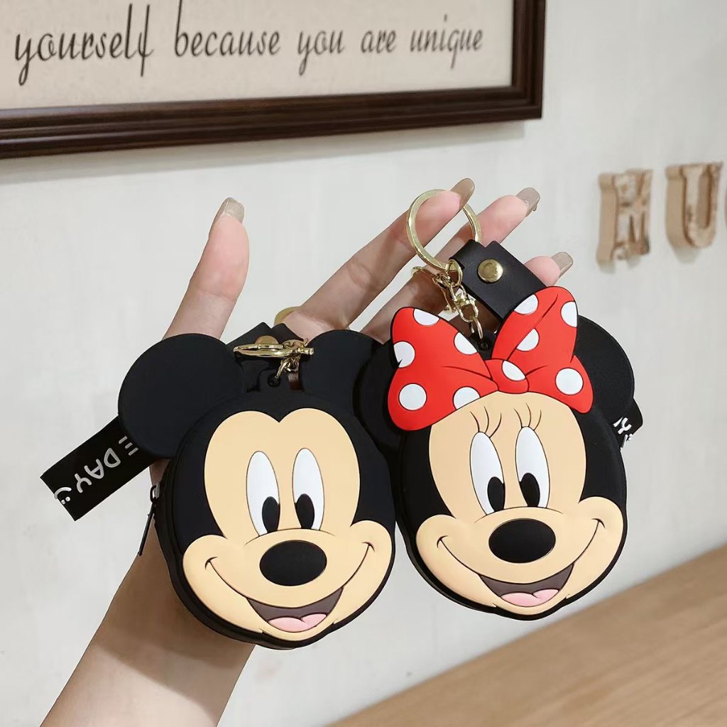 การ์ตูน Dingdang Cat Mario Puppy Dog Minnie กระเป๋าสตางค์ขนาดเล็กน่ารักซิลิโคน Mini Storage พวงกุญแจ Zero Wallet
