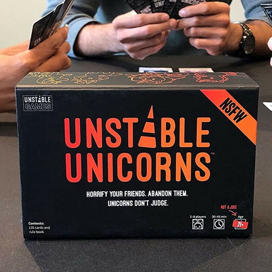 Unstable Unicorns Not Safe For Work Card (NSFW) Game การ์ดเกมส์ยูนิคอร์นของเล่นสําหรับเด็ก