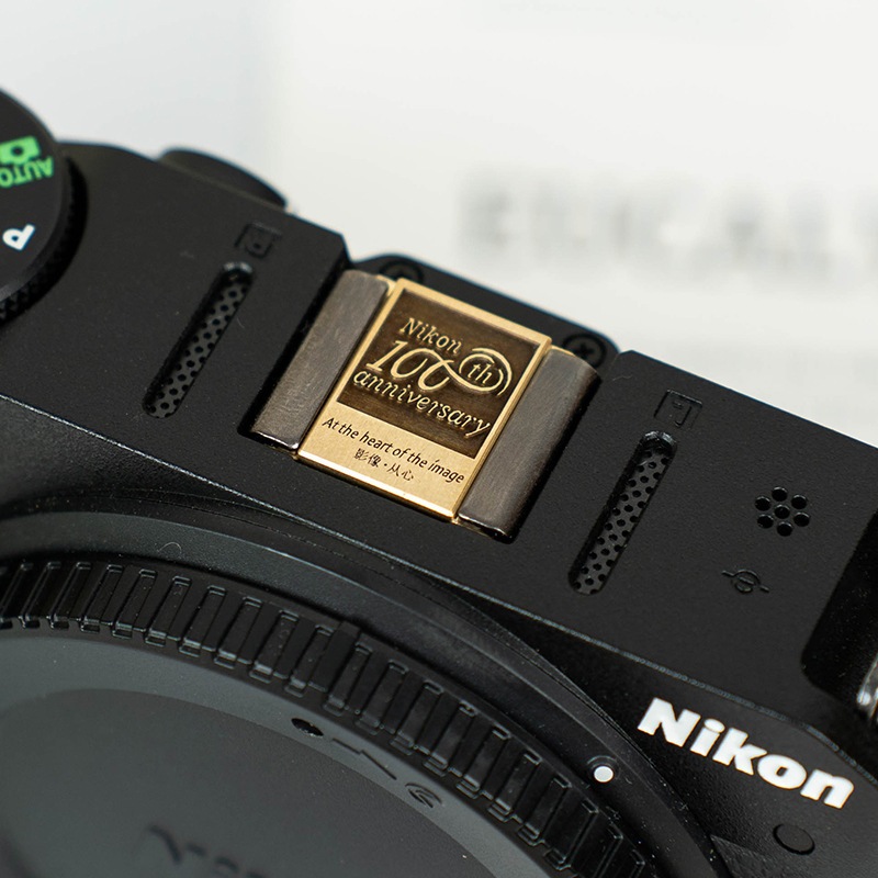 ฝาครอบป้องกันรองเท้าร้อนทําจากทองแดงบริสุทธิ์ Nikon ZFz30z50zfcz5z62 ปุ่มชัตเตอร์ที่ระลึกร้อยปีอุปกรณ์เสริมกล้องกล้องรุ่น Canon