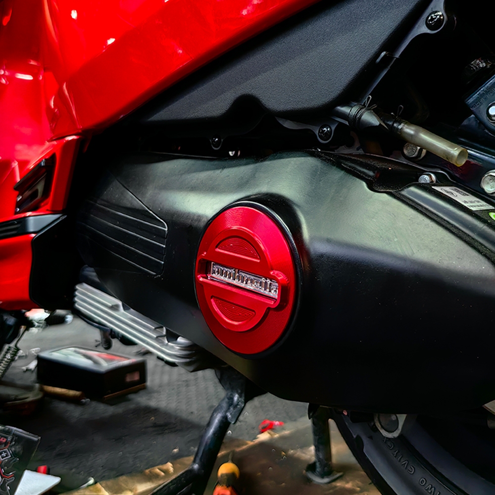 อุปกรณ์เสริมรถจักรยานยนต์อลูมิเนียมอัลลอยด์ LAMBRETTA X300 ฝาครอบเครื่องยนต์ฝาครอบเกียร์ Guard Protector สําหรับ LAMBRETTA X300