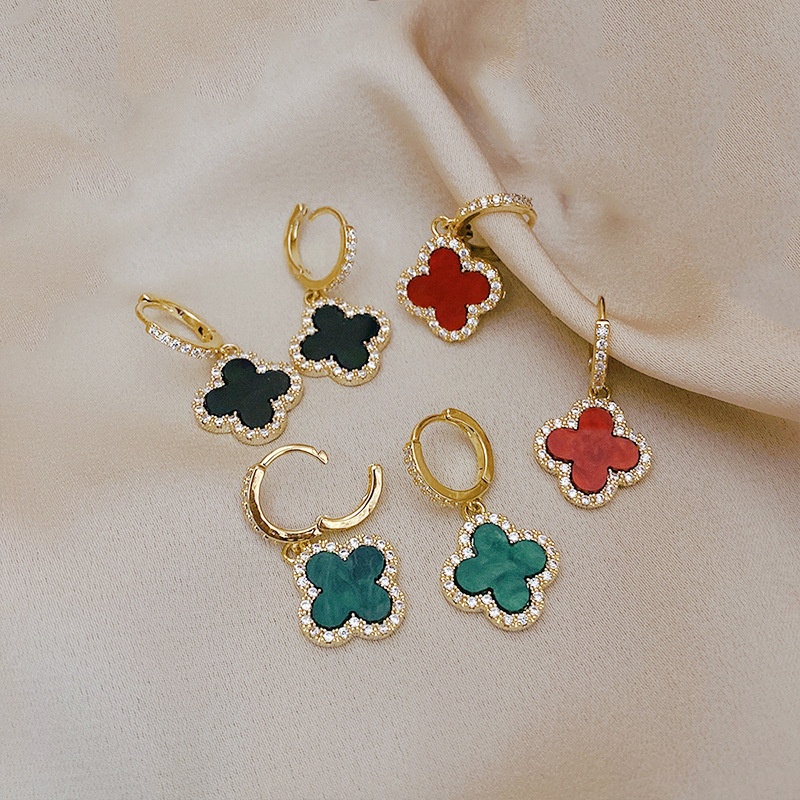 Jushi แฟชั่น Rhinestone Clover ต่างหูของขวัญวันหยุดสําหรับผู้หญิง Jewellery Hypoallergenic