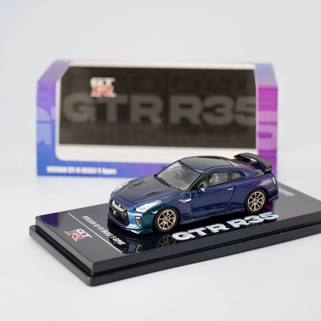 Inno 1: 64 Nissan GTR R35 T-SPEC รถรุ่น Chameleon ผลิตภัณฑ์สําเร็จรูปคอลเลกชันเครื่องประดับ