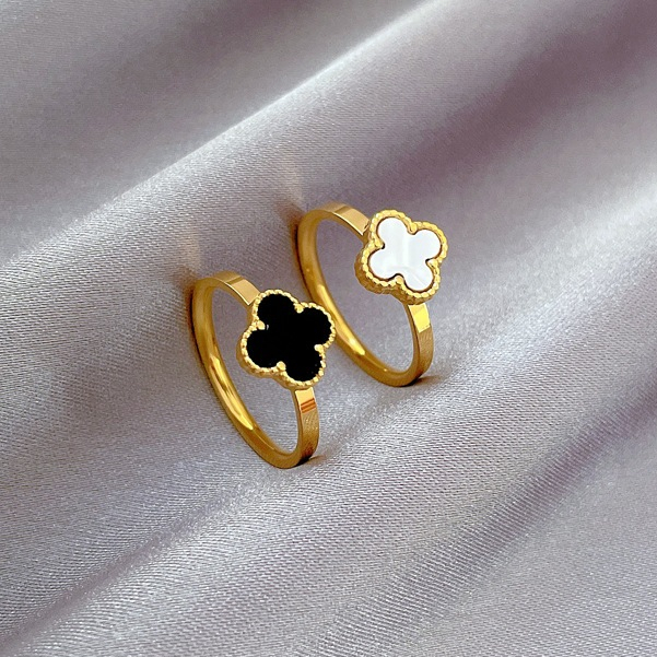 แฟชั่นเกาหลีไทเทเนียมเหล็ก Clover Rings18k ดอกไม้ชุบทอง Lucky แหวนสําหรับผู้หญิงเครื่องประดับปรับได้