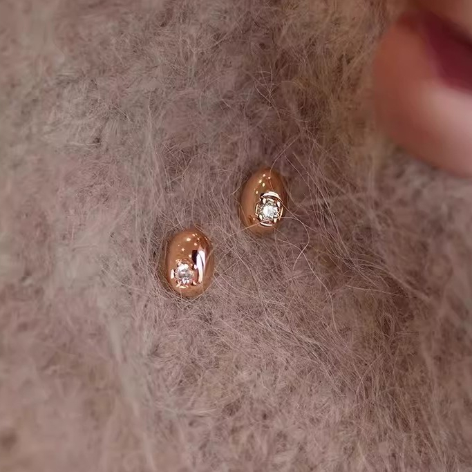 ✨Susan Micro-Inlaid Zircon Rose Gold Peas ต่างหู 2024 สไตล์ใหม่ขายร้อนประณีตต่างหูขนาดเล็กหญิงฤดูร้อน Commuter ต่างหู