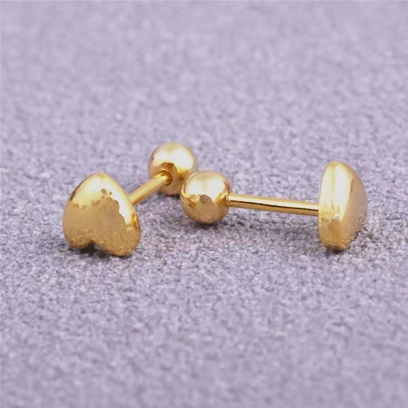 Daily All-Match Small Love Screw ต่างหูเหล็กไทเทเนียม Hypoallergenic Bath ฟรีต่างหู Pick-Up
