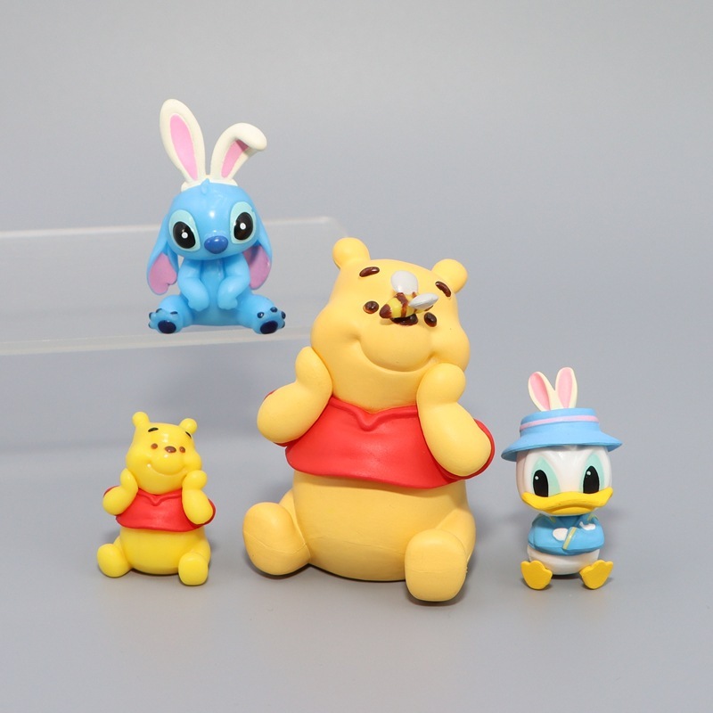 1 ชิ้นอะนิเมะการ์ตูนรูป Stitch Winnie the Pooh Donald Duck Pooh Bear รุ่น Q PVC Action Figures รุ่นเดสก์ท็อปตกแต่งตุ๊กตาของเล่น