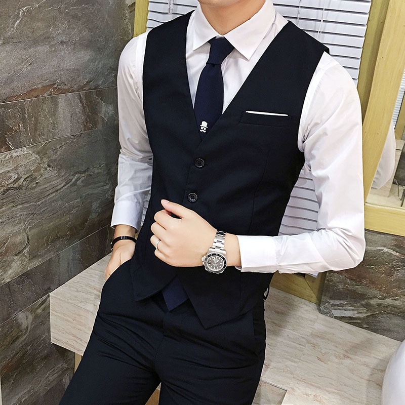 เสื้อกั๊กผู้ชายธุรกิจอย่างเป็นทางการสไตล์ Slim Fitting V คอและสีเดียว Plus Size 2XL