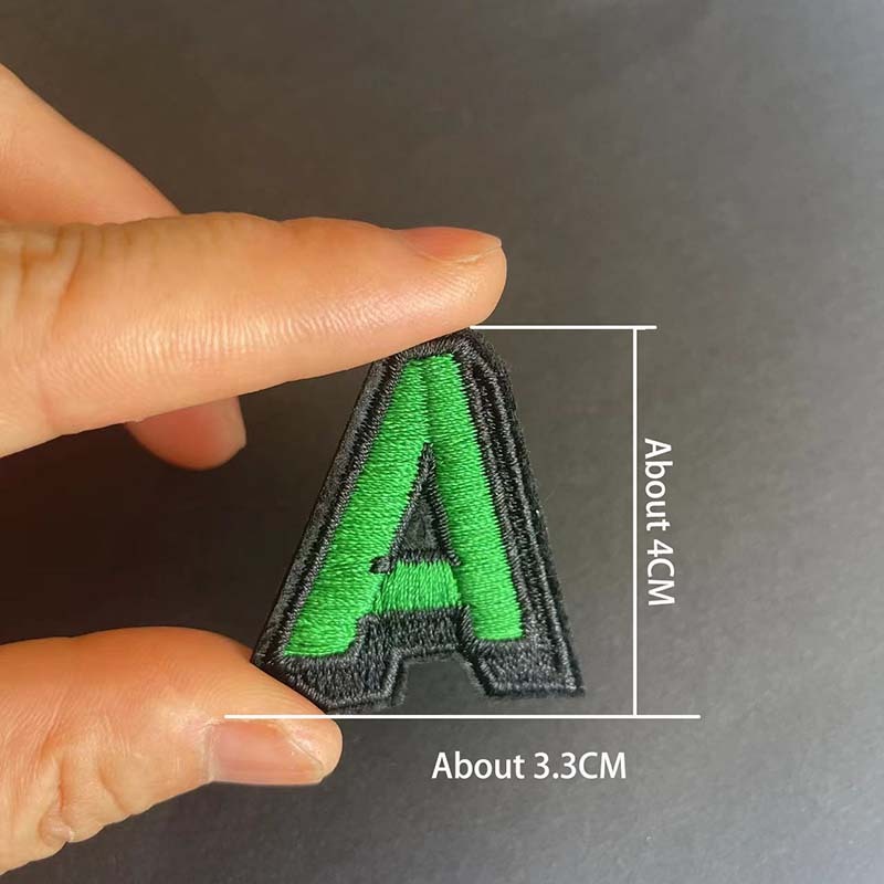 Az Multicolored ตัวอักษรภาษาอังกฤษเงาเย็บปักถักร้อย Appliques ป้ายเหล็กบนแพทช์และเย็บ Patch สําหรับเสื้อผ้าตกแต่ง