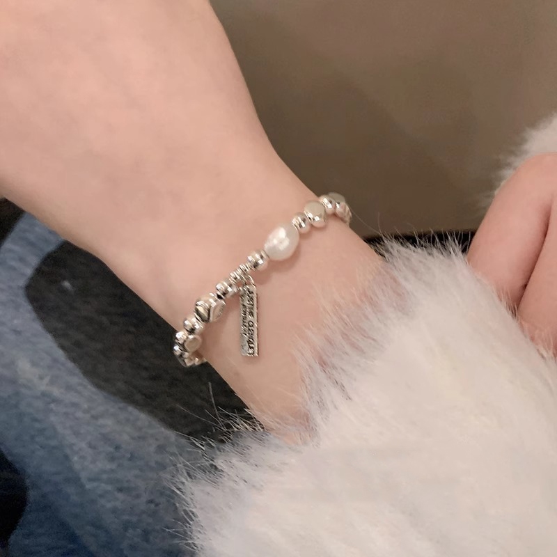 เกาหลีสร้อยข้อมือมุกผิดปกติผู้หญิงสีเงินอินของขวัญนักเรียน