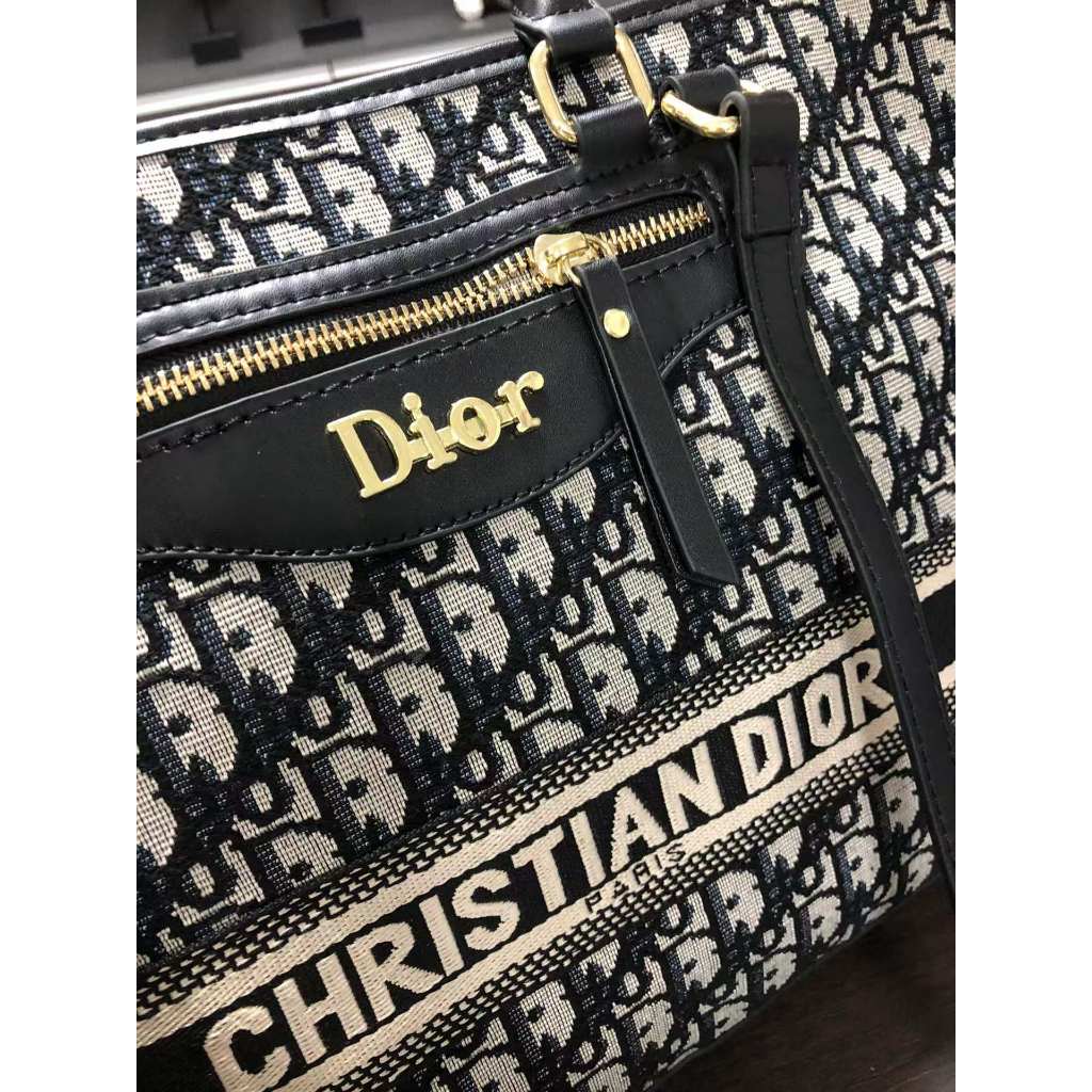 Lv GG MCM DIOR แฟชั่นหรูหรากระเป๋าสะพายแบรนด์สากลกระเป๋าสะพายข้างกระเป๋าสตางค์กระเป๋าผู้ชายและผู้หญิ