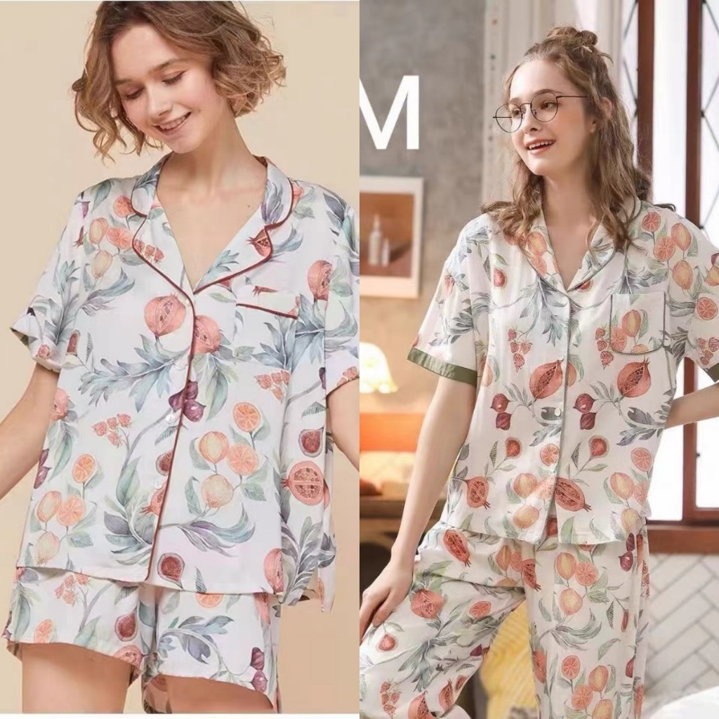 ฤดูร้อนพิมพ์ผ้าไหมน้ําแข็งเป็นมิตรกับผิวระบายอากาศชุดนอนผู้หญิงสไตล์ใหม่ดอกไม้ทับทิมแขนสั้นลําลองหลวม ชุดบ้าน