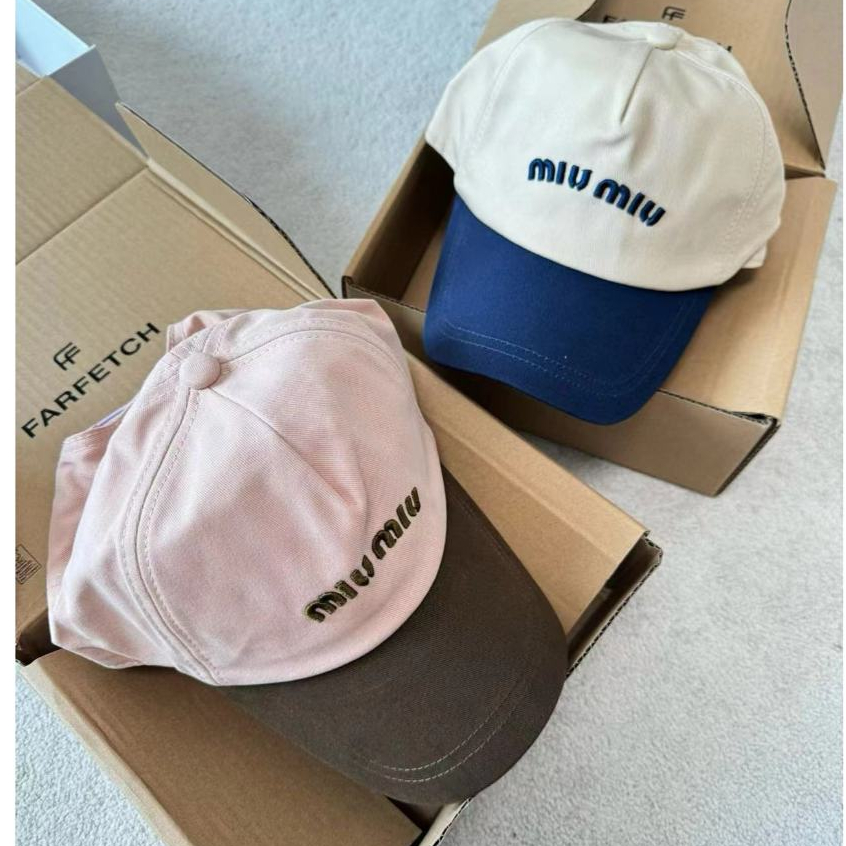 M*iu 2024 FASHION SHOW SAME WOMEN BASEBALL HAT