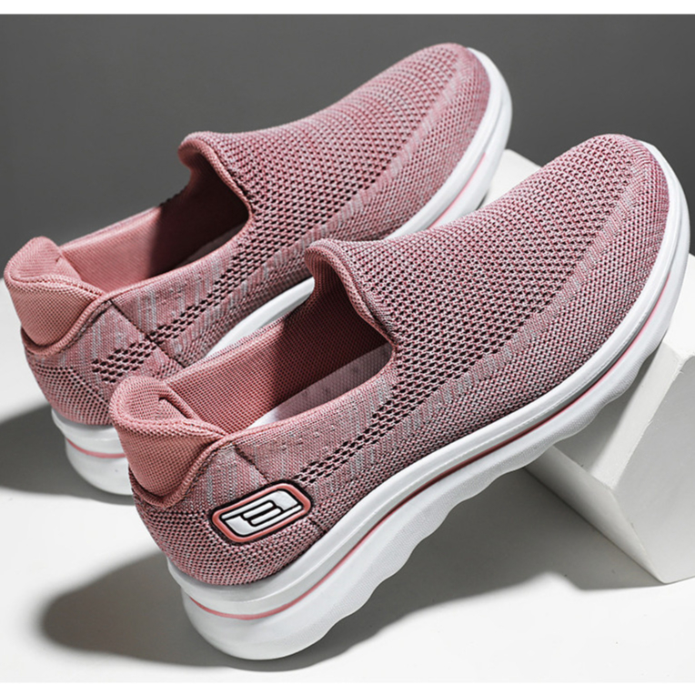 เหยียบเดียว Flat-Soled Anti-Slip Soft-Soled Fly