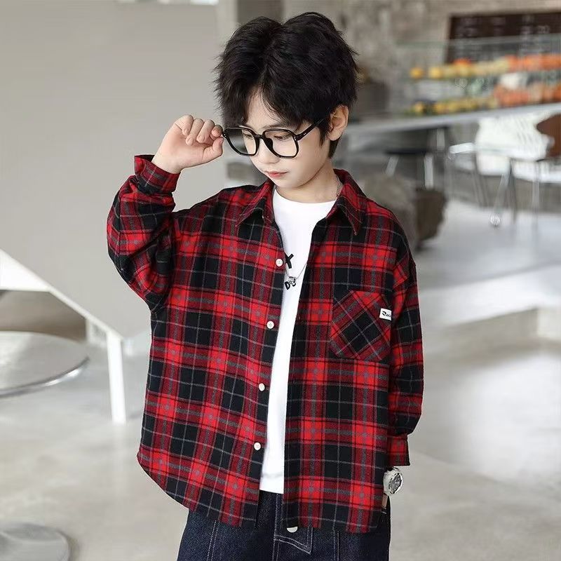 เสื้อเชิ้ตลายสก๊อตแขนยาวเด็กชายฤดูใบไม้ผลิสไตล์ฤดูใบไม้ร่วงหลายสีเสื้อเชิ้ตแขนยาวผ้าฝ้ายแท้