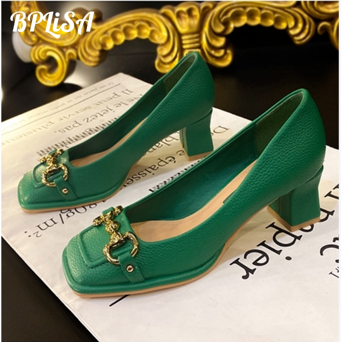 Retro Square Toe รองเท้าส้นสูงผู้หญิง 2024 สไตล์ใหม่ Horsebit French Mary Jane รองเท้าส้นหนารองเท้าทํางานมืออาชีพ