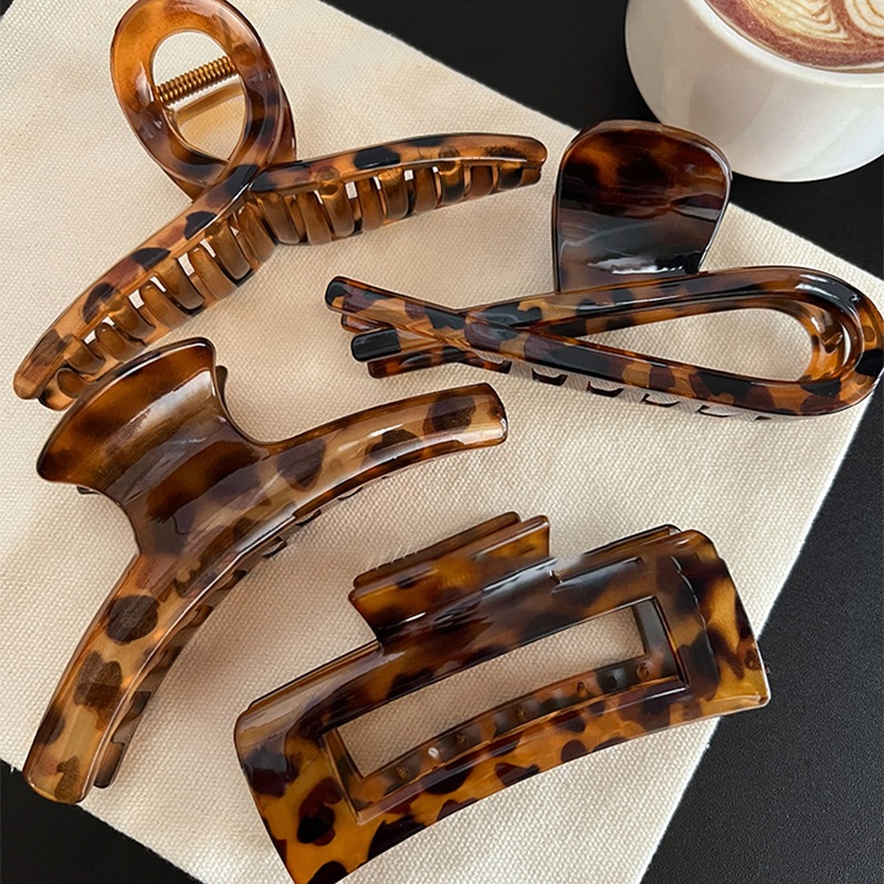 วินเทจสีกาแฟเสือดาวข้ามกิ๊บอารมณ์แฟชั่นกลับหัวฉลามคลิปท่าเรือสไตล์คลาสสิกทุกอย่างอุปกรณ์ผม