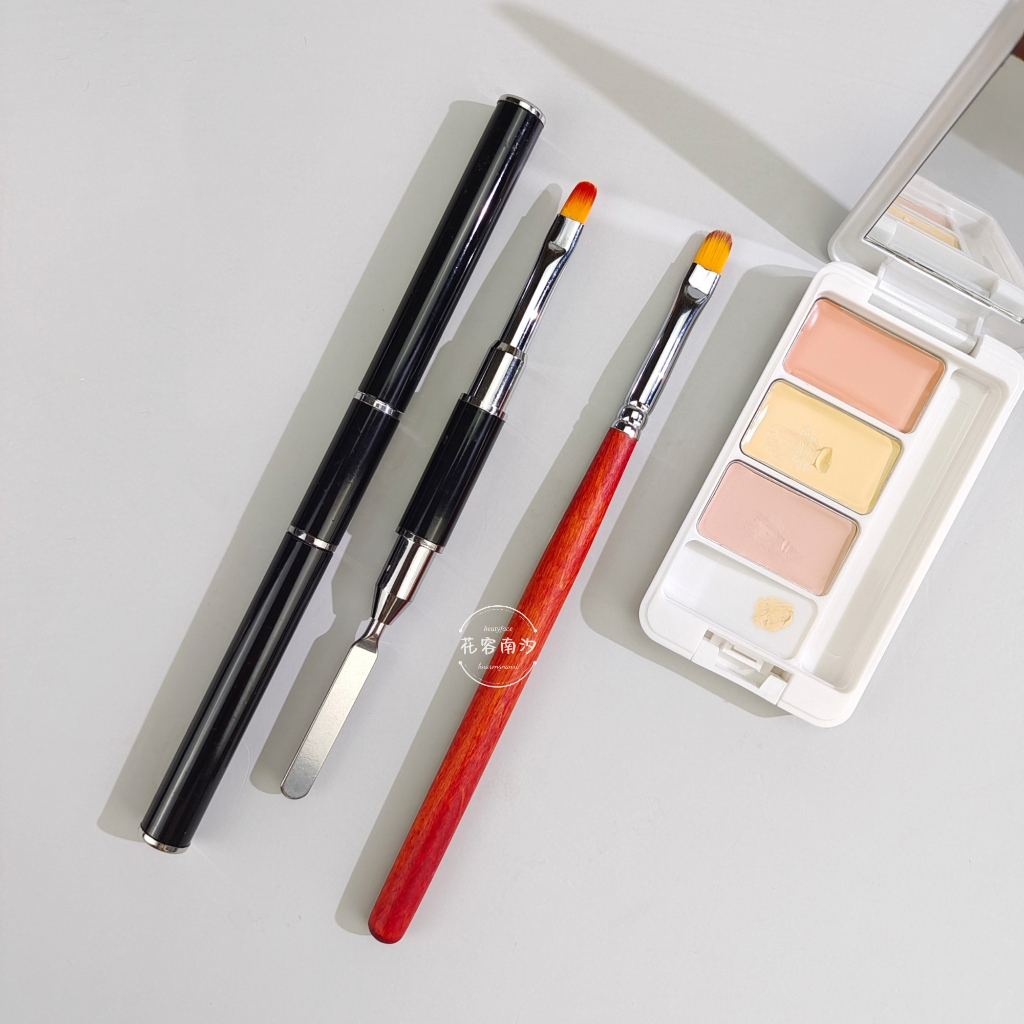 ครึ่งวงกลมคอนซีลเลอร์ แปรงแปรงLip แปรงหัวแบนบางเฉียบ Dark Eye CirclesTear Gapเส้นตกแต่งหัวคู่พร้อมหม