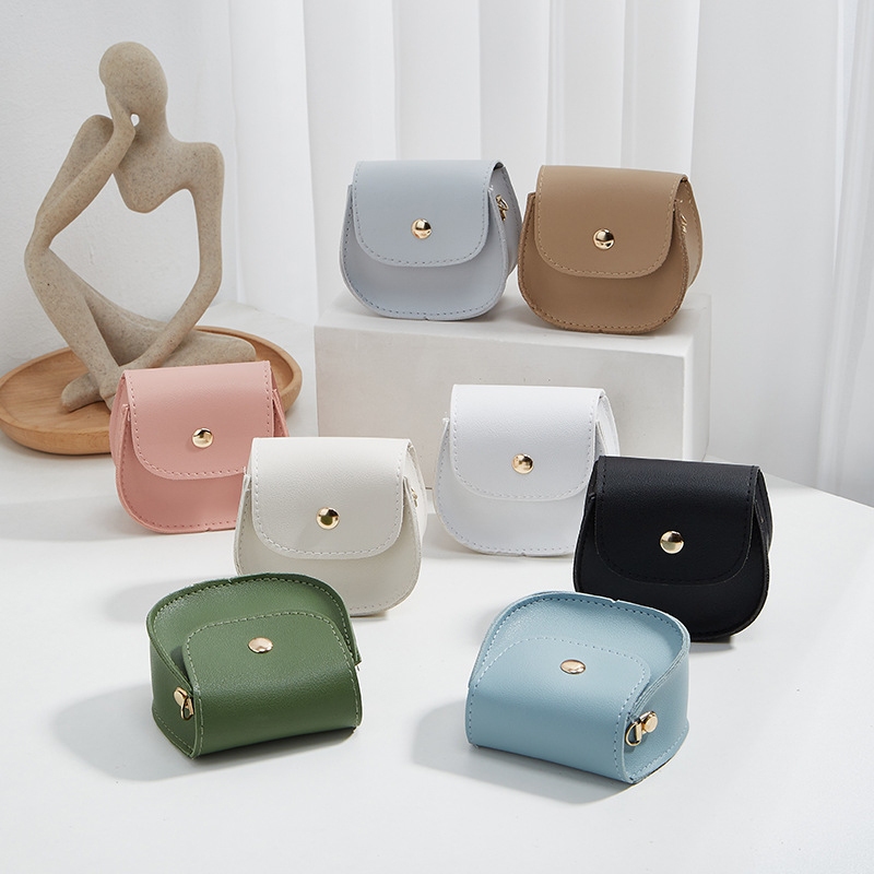 กระเป๋าสะพายข้างจิ๋ว ใส่เหรียญ รูปทรงมินิน่ารักๆ : Minimal Bag