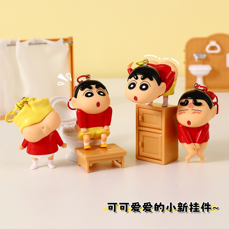 การ์ตูนของแท้ Crayon Shin-chan ชุดผายลมการ์ตูนน่ารักพวงกุญแจอะนิเมะตุ๊กตากระเป๋านักเรียนกระเป๋าจี้ - รูปที่ 2