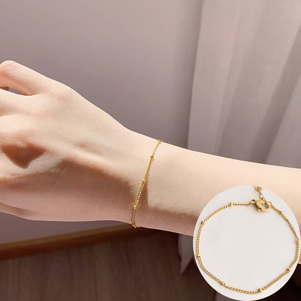 ใหม่สไตล์เย็นสร้อยข้อมือมินิมอลไทเทเนียมเหล็กไม่ซีดจางสร้อยข้อมือสไตล์ฮิปฮอปเรขาคณิตคลิปหนีบกระดาษโซ่พับอเนกประสงค์สร้อยข้อ