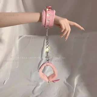 สร้อยข้อหนังอุปกรณ์ประกอบฉากกุญแจมือสร้อยข้อมือสร้อยข้อเท้าสคริปต์ฆ่าอุปกรณ์ประกอบฉากเกมภาพตกแต่งฮาโลวีนไม่เจ็บมือ